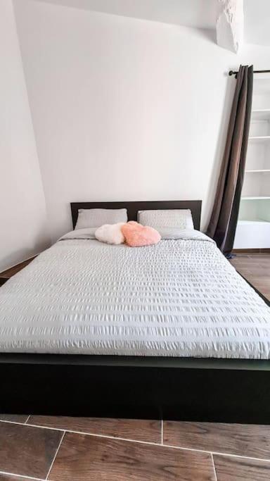 Douce Fragrance 4 Couchages Wifi Appartement Grasse Buitenkant foto
